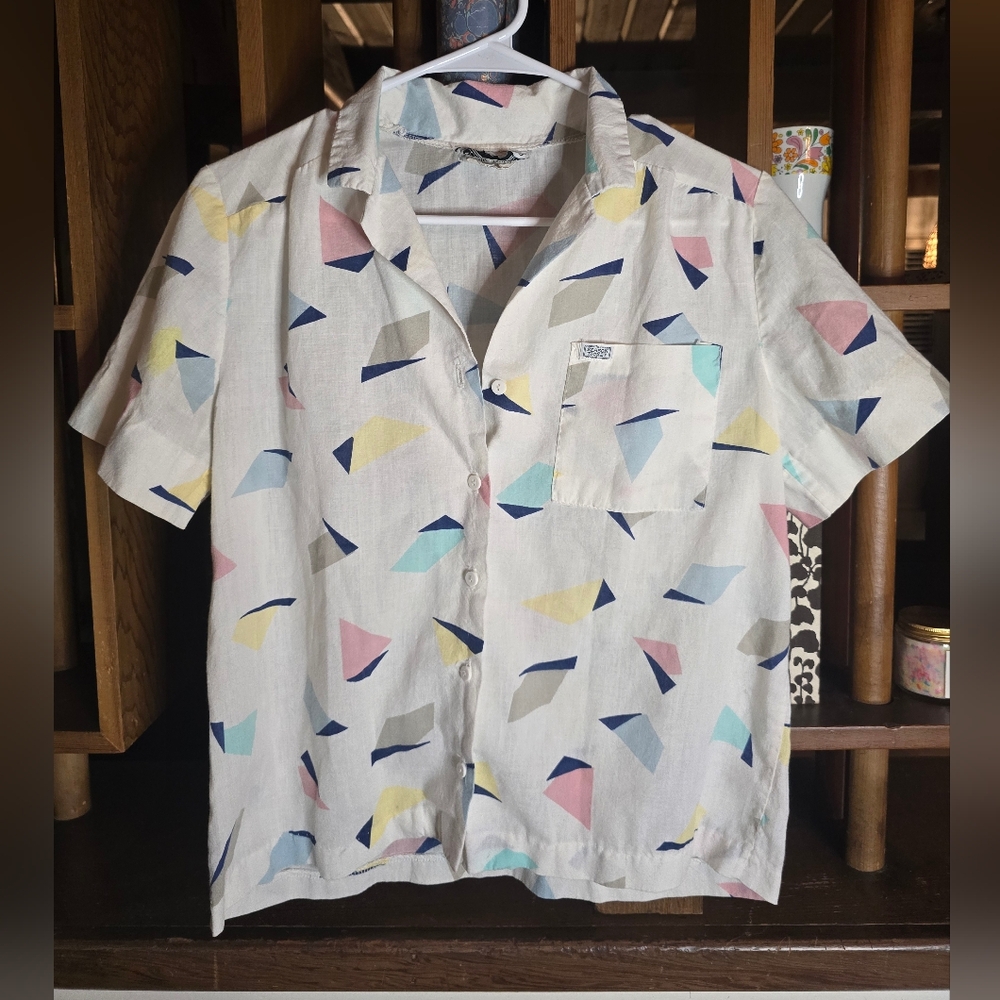 The Season Ticket Vintahe Multicolor Geometric Print Button Down Shirt Size 8